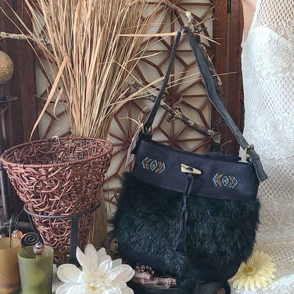NWOT BO HO BEADED BLACK SUEDE FAUX FUR HANDBAG - Picture 8 of 16